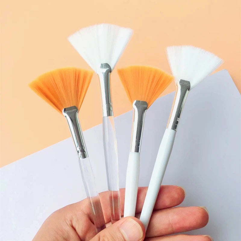 Fan Shape Makeup Brushes Set (10/20/50pcs) – Multifunctional Foundation, Facial Mask, and Essential Oil Brushes for Women