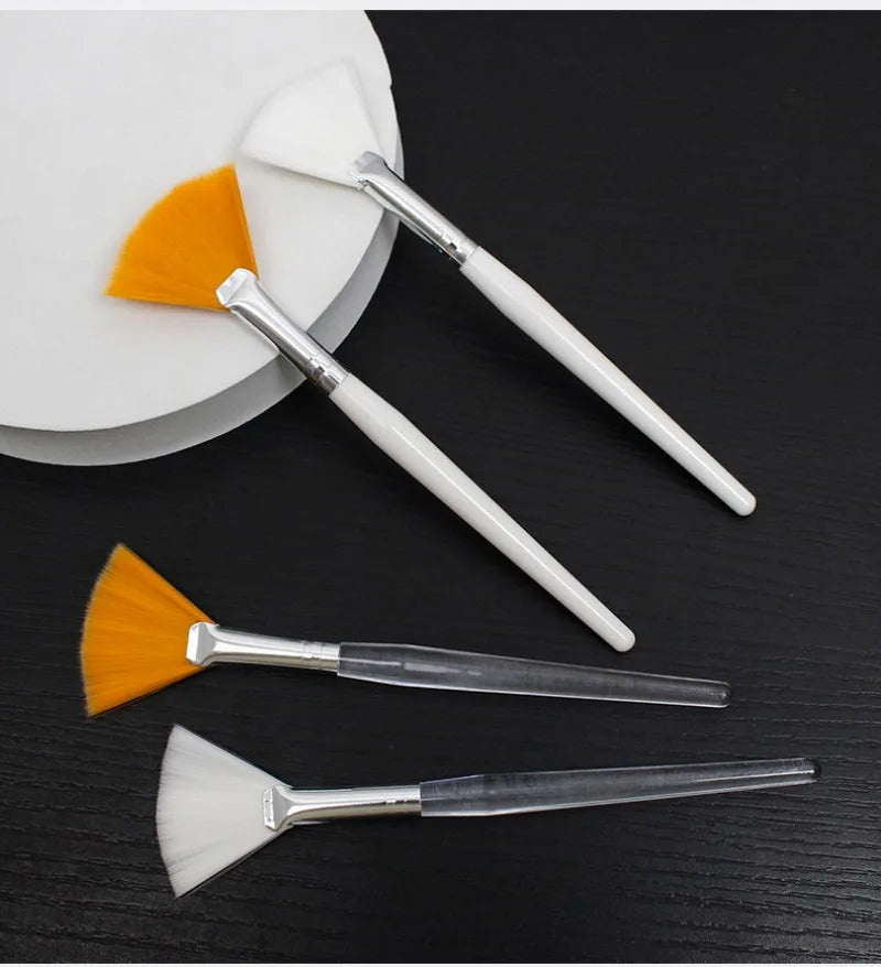 Fan Shape Makeup Brushes Set (10/20/50pcs) – Multifunctional Foundation, Facial Mask, and Essential Oil Brushes for Women