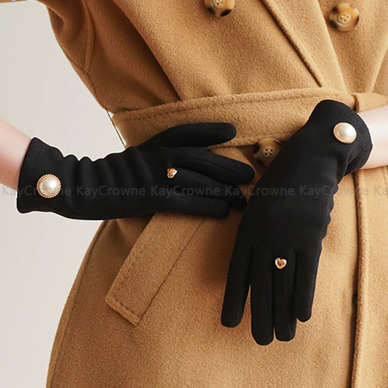 New Fashion Imitation Pearl Gloves for Women – Elegant Winter Touch Screen Gloves, Warm, Windproof, and Perfect for Riding and Daily Wear