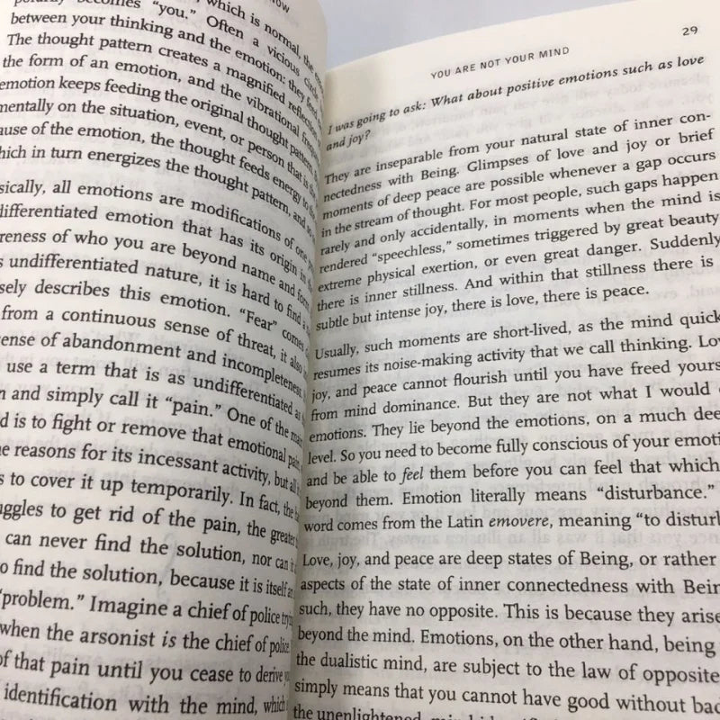 【100% New English Book】The Power of Now by Eckhart Tolle A Guide to Spiritual Enlightenment Youth Inspiring Success Motivation