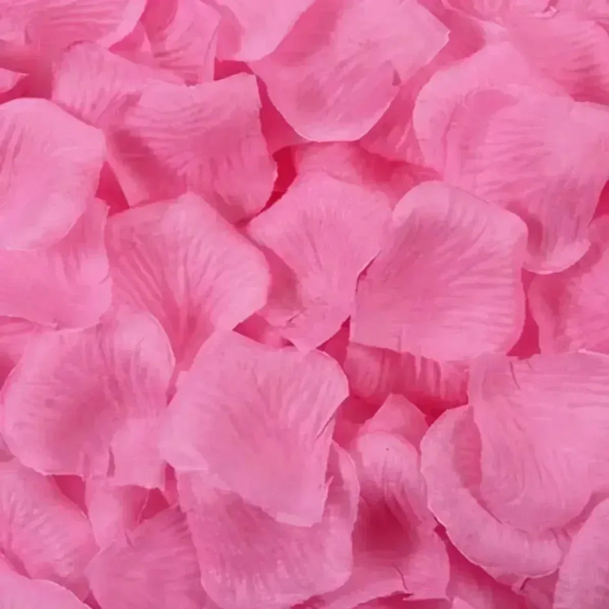 Red Silk Fake Rose Petals (100/10,000pcs) – Artificial Flower Petals for Valentine’s Day, Weddings, and Romantic Party Decor