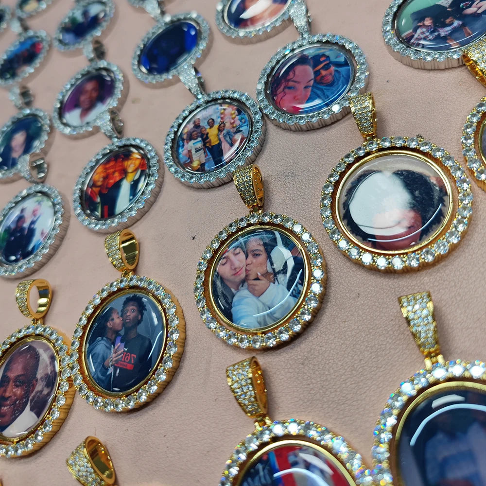 Custom Rotating Double Sides Photo Medallions Pendant Necklace Iced out Circle Photo Chain Pendant Couple Valentine's Day gift